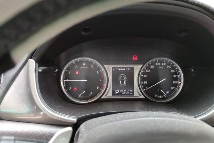 Used Suzuki Vitara 2016 1.4T Automatic All-Wheel-Drive Elite Model Instrument Cluster