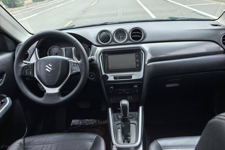 Used Suzuki Vitara 2016 1.4T Automatic 4x4 Flagship Model Interior 2