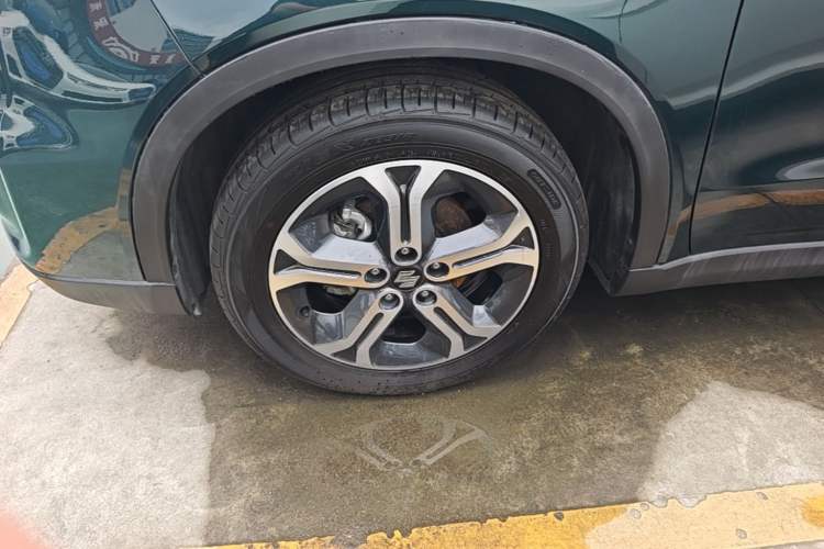 Used Suzuki Vitara 2016 1.4T Automatic 4x4 Flagship Model Left Front Wheel Hub