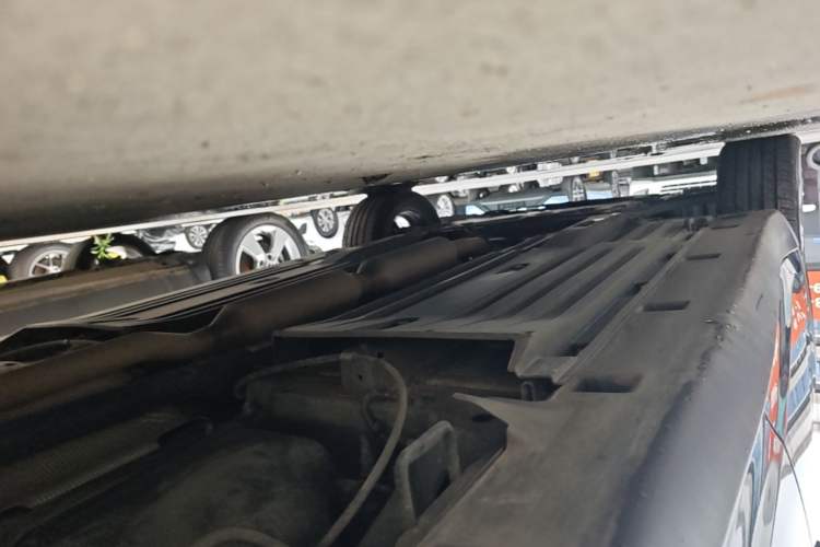 Used Suzuki Vitara 2016 1.4T Automatic 4x4 Flagship Model Left Side Sill