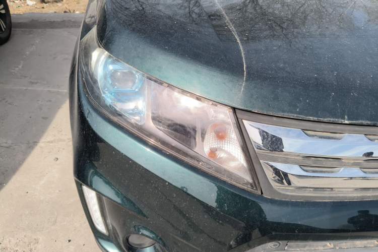 Used Suzuki Vitara 2016 1.4T Automatic 4x4 Flagship Model Right Front Headlight