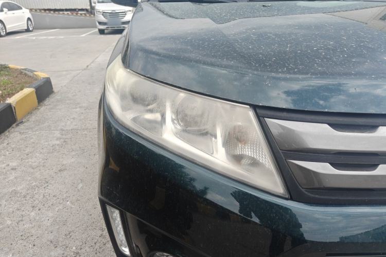 Used Suzuki Vitara 2016 1.4T Automatic All-Wheel Drive Leading Version Right Front Headlight