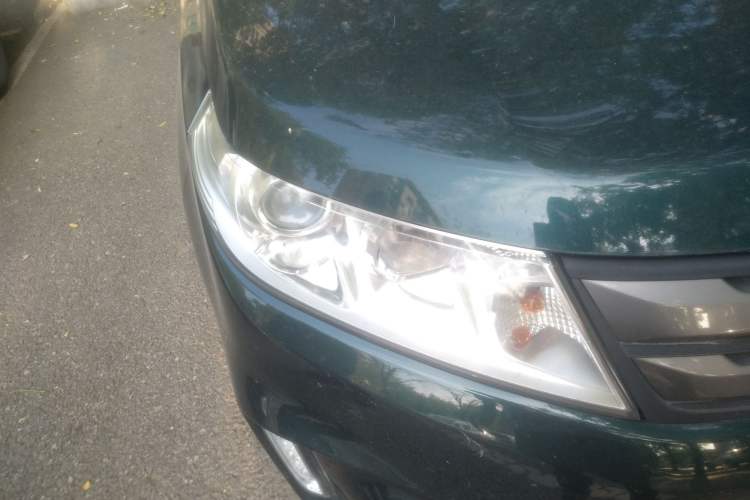 Used Suzuki Vitara 2016 1.4T Automatic All-Wheel-Drive Elite Model Right Front Headlight