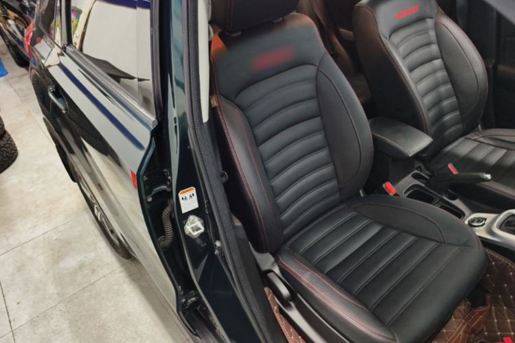 Used Suzuki Vitara 2016 1.4T Automatic 4x4 Flagship Model Right Front Seat