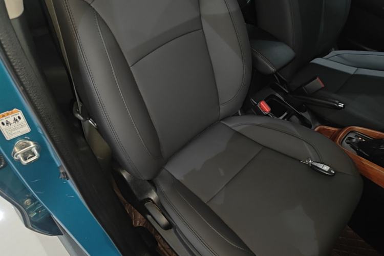 Used Suzuki Vitara 2016 1.4T Automatic Two-Wheel Drive Elite Model Right Front Seat