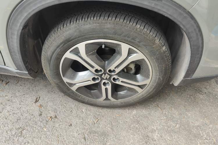 Used Suzuki Vitara 2016 1.4T Automatic 4x4 Flagship Model Right Front Wheel Hub