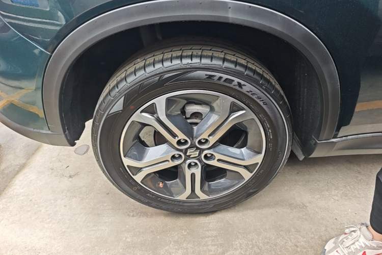 Used Suzuki Vitara 2016 1.4T Automatic 4x4 Flagship Model Right Rear Wheel Hub