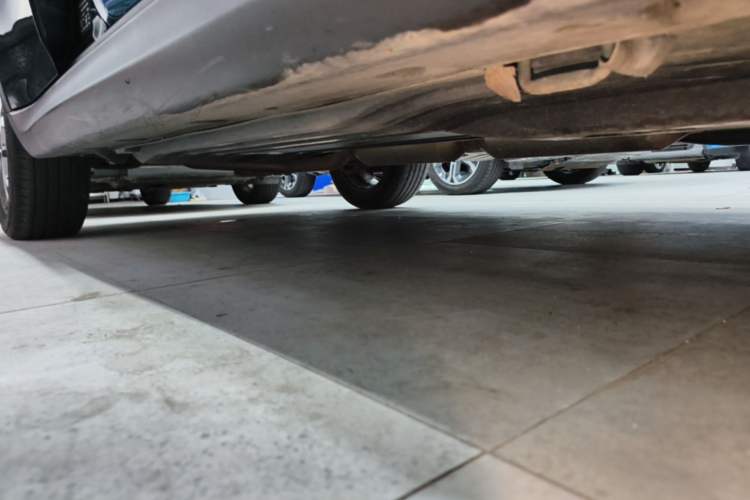 Used Suzuki Vitara 2016 1.4T Automatic 4x4 Flagship Model Right Side Sill