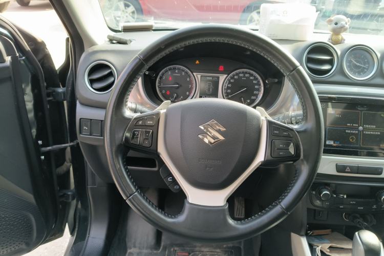 Used Suzuki Vitara 2016 1.4T Automatic 4x4 Flagship Model Steering Wheel