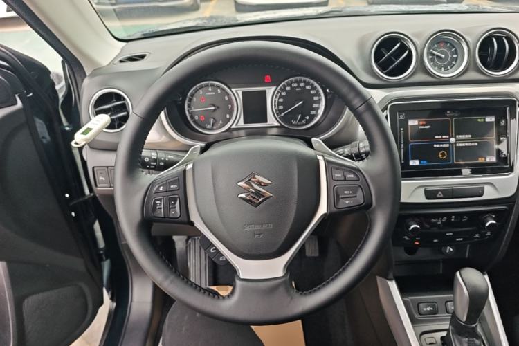 Used Suzuki Vitara 2016 1.4T Automatic 4x4 Flagship Model Steering Wheel