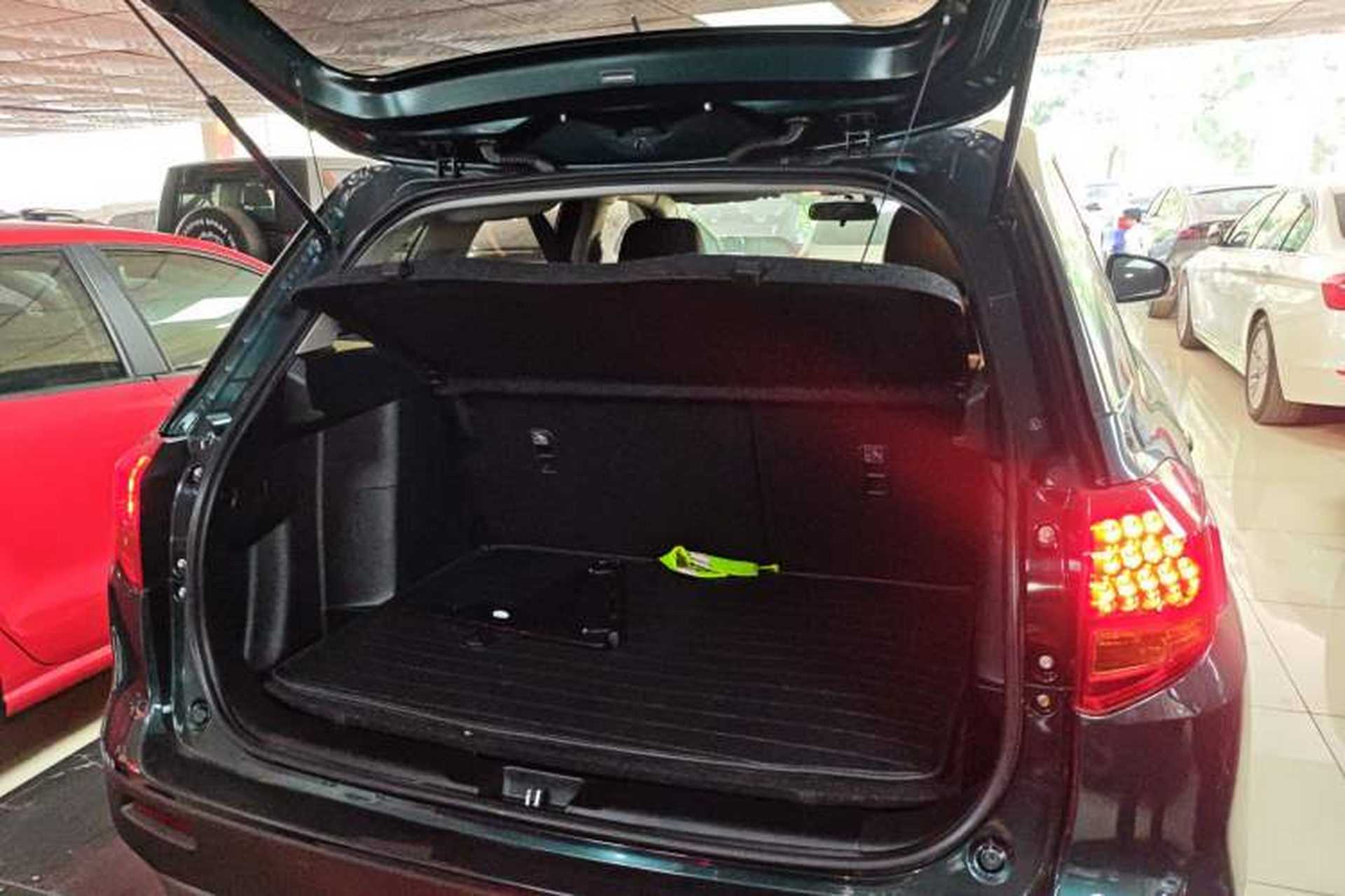 Used Suzuki Vitara 2016 1.4T Automatic 4x4 Flagship Model Trunk