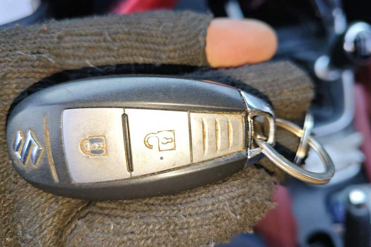 Used Suzuki Vitara 2016 1.4T Manual Two-Wheel-Drive Elite Model Vehicle Key