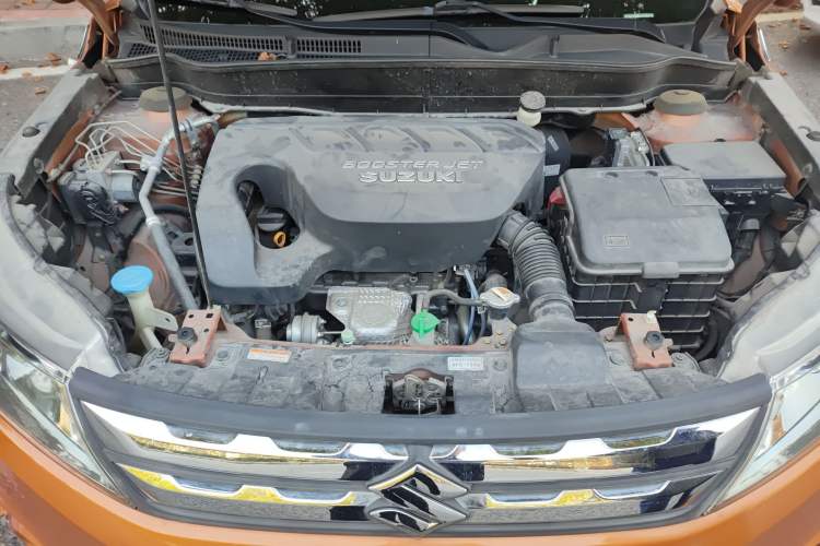 Used Suzuki Vitara 2016 1.4T Automatic Two-Wheel Drive Luxury Version Engine Bay