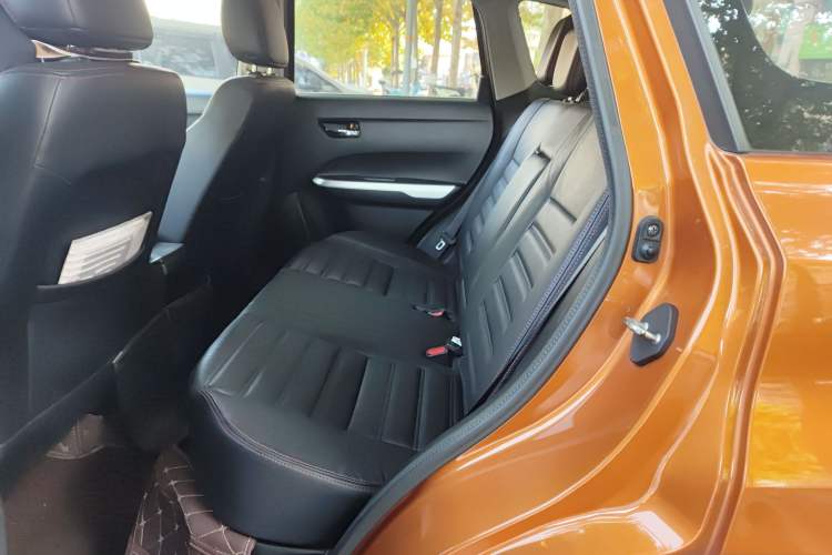 Used Suzuki Vitara 2016 1.4T Automatic Two-Wheel Drive Luxury Version Left Rear Seat