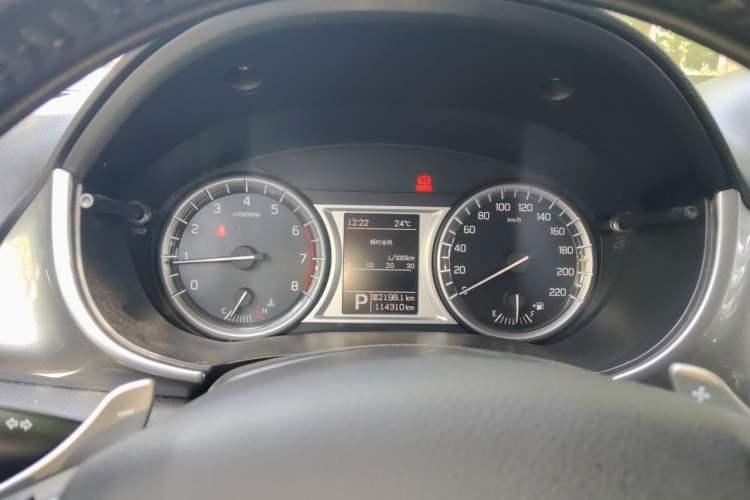 Used Suzuki Vitara 2016 1.4T Automatic Two-Wheel Drive Elite Model Instrument Cluster