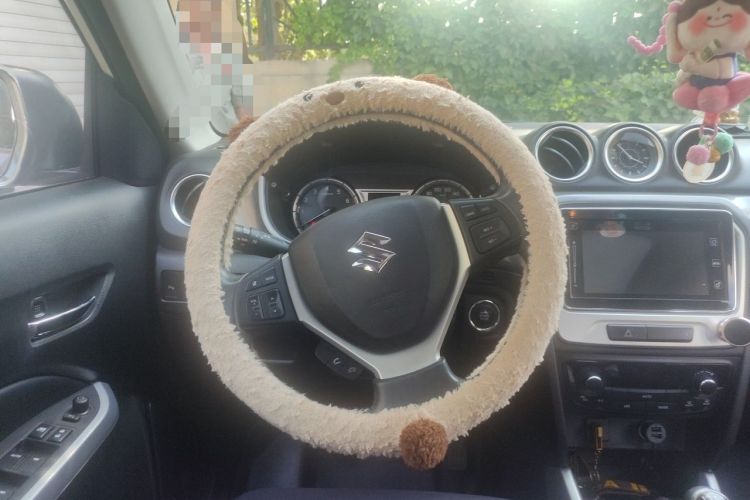 Used Suzuki Vitara 2016 1.4T Manual Two-Wheel Drive Luxury Model Steering Wheel