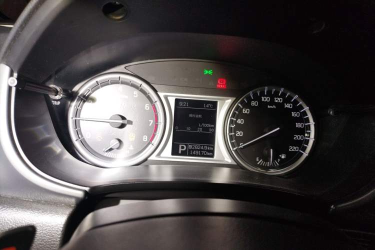 Used Suzuki Vitara 2016 1.4T Automatic Two-Wheel Drive Luxury Version Instrument Cluster