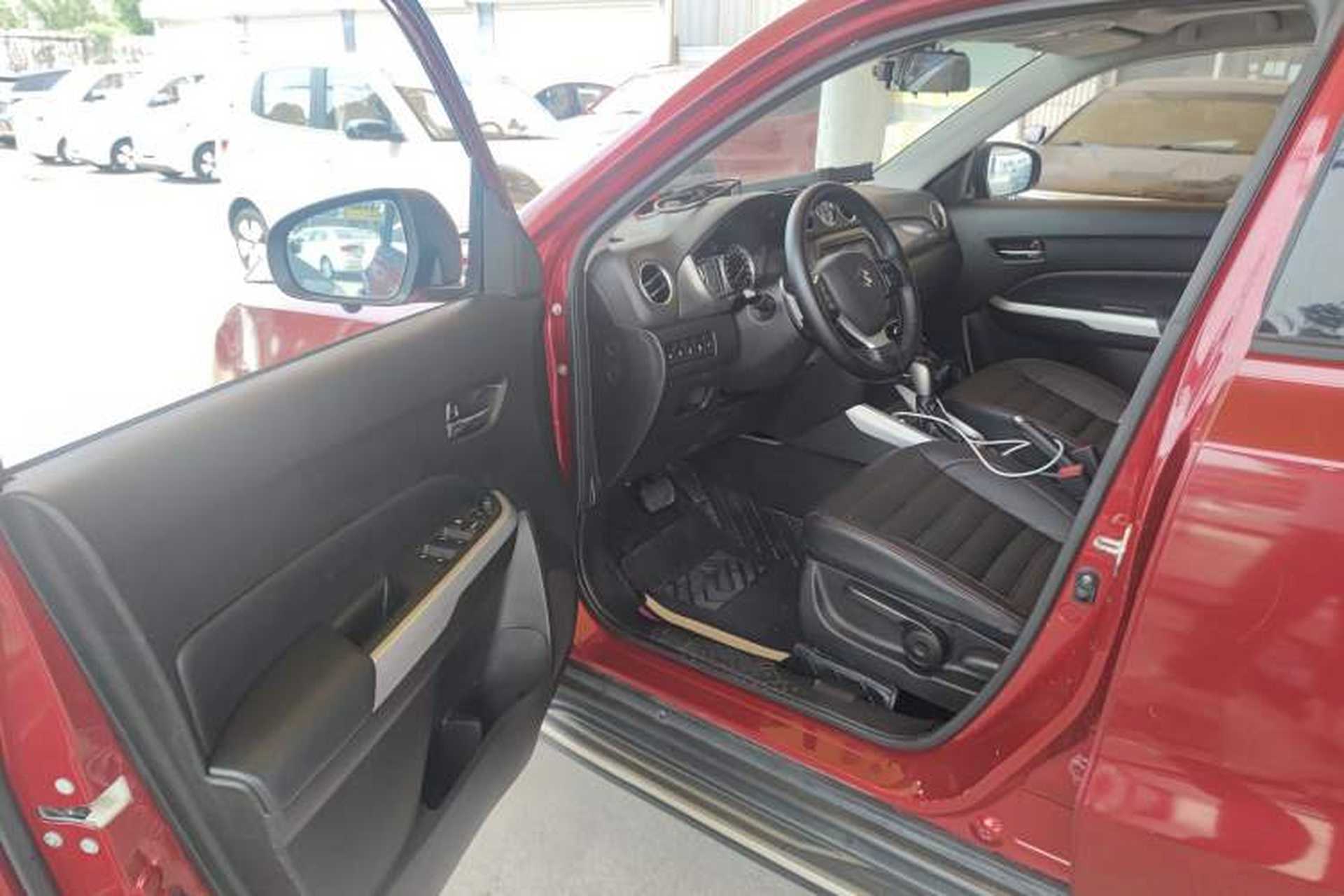 Used Suzuki Vitara 2016 1.4T Automatic 4x4 Flagship Model Interior 3