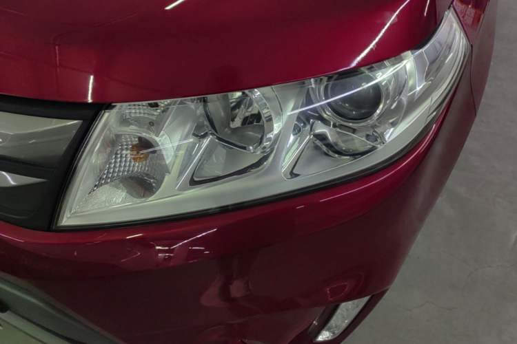 Used Suzuki Vitara 2016 1.4T Automatic Two-Wheel Drive Elite Model Left Front Headlight