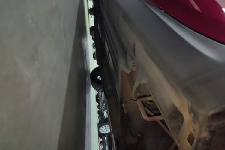 Used Suzuki Vitara 2016 1.4T Automatic Two-Wheel Drive Elite Model Left Side Sill