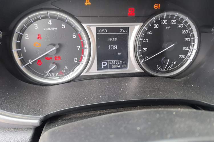 Used Suzuki Vitara 2016 1.4T Automatic Two-Wheel Drive Luxury Version Odometer Close Up