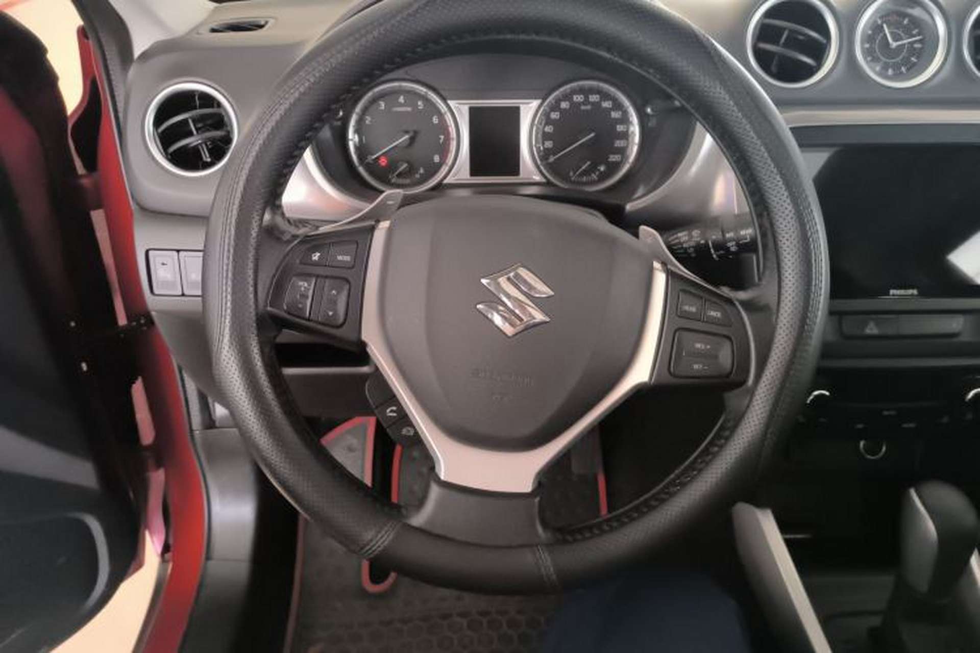 Used Suzuki Vitara 2016 1.4T Automatic Two-Wheel Drive Luxury Version Steering Wheel