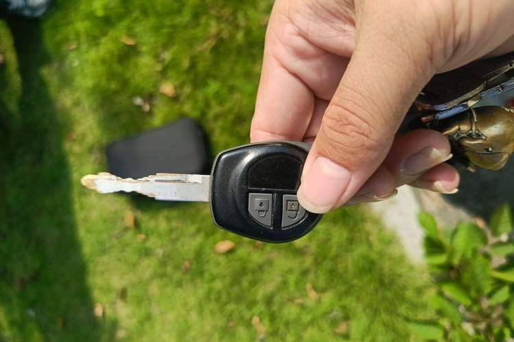 Used Suzuki Vitara 2016 1.6L Manual Two-Wheel Drive Entry-Level Trim Vehicle Key