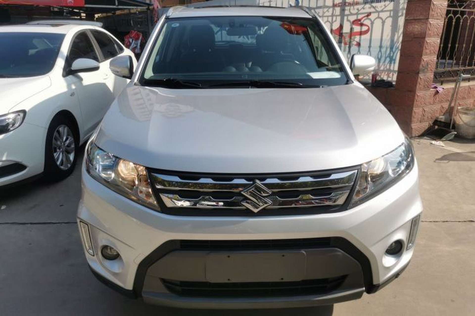 Used Suzuki Vitara 2016 1.4T Automatic Two-Wheel Drive Luxury Version Front
