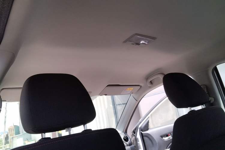 Used Suzuki Vitara 2016 1.4T Automatic Two-Wheel Drive Elite Model Headliner