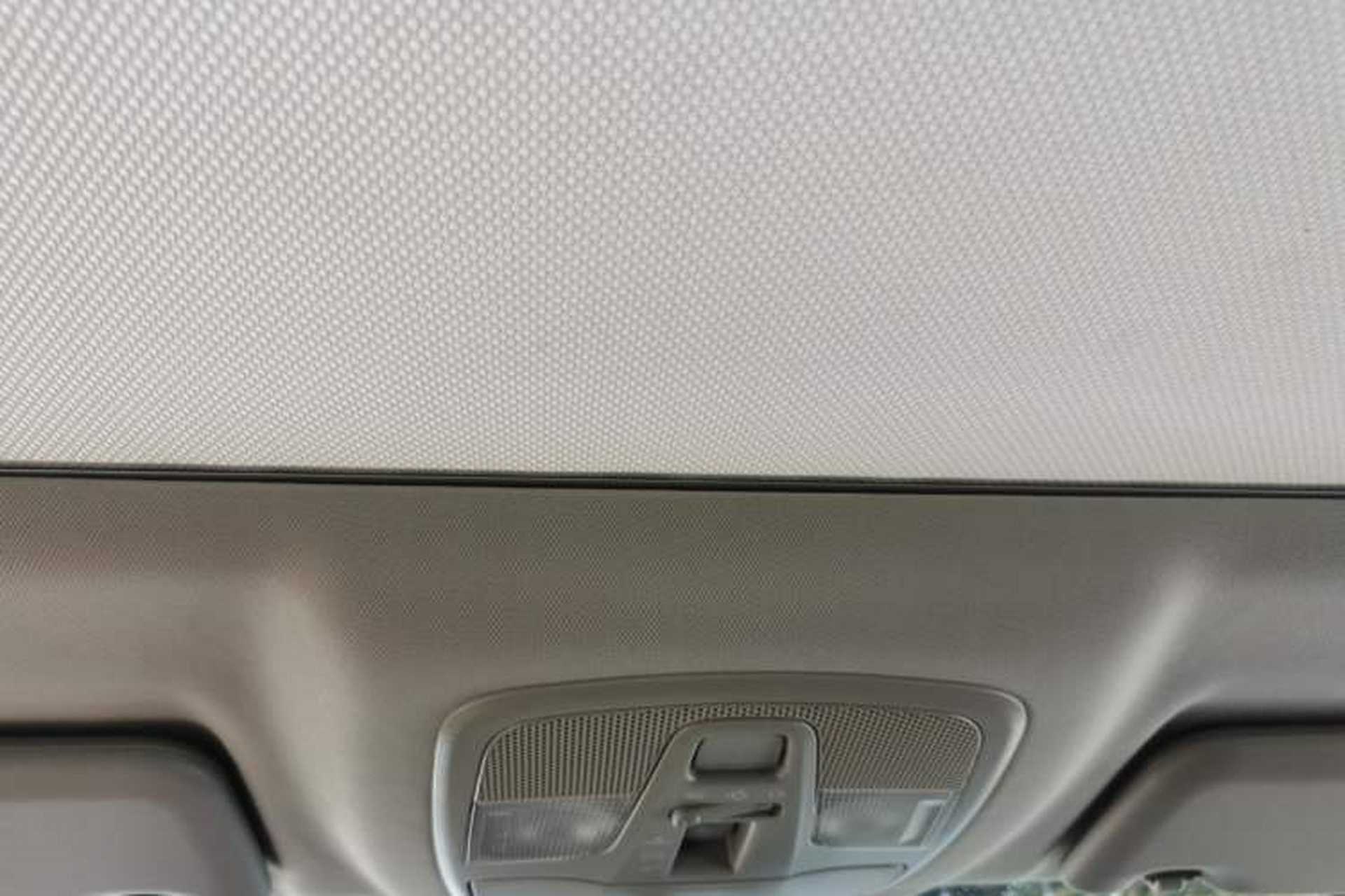 Used Suzuki Vitara 2016 1.4T Automatic Two-Wheel Drive Luxury Version Headliner