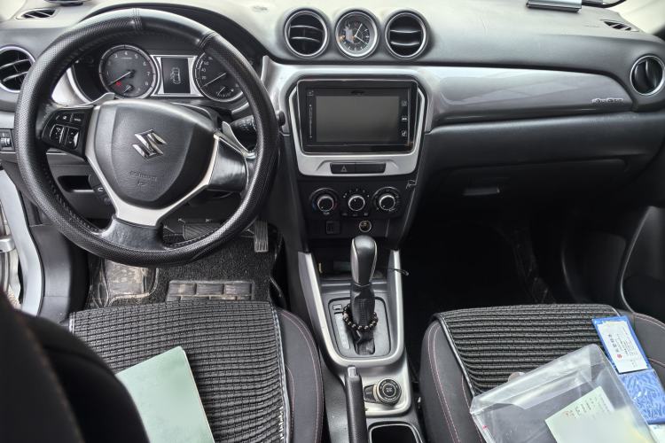 Used Suzuki Vitara 2016 1.4T Automatic All-Wheel Drive Leading Version Interior 1
