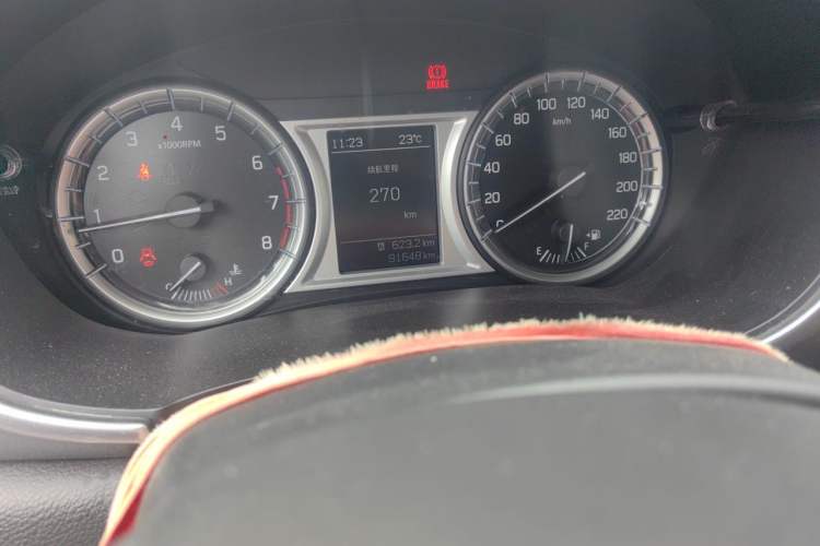 Used Suzuki Vitara 2016 1.6L Manual Two-Wheel Drive Entry-Level Trim Odometer Close Up