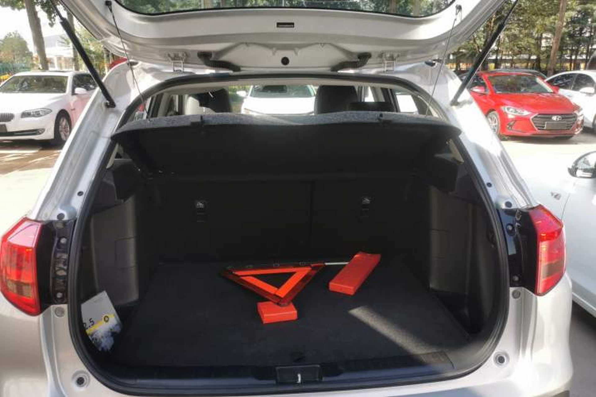 Used Suzuki Vitara 2016 1.4T Automatic Two-Wheel Drive Luxury Version Trunk
