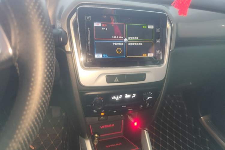 Used Suzuki Vitara 2016 1.4T Manual Two-Wheel Drive Luxury Model Audio And AC Panel