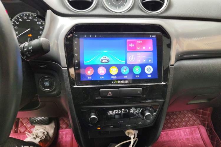 Used Suzuki Vitara 2016 1.4T Automatic Two-Wheel Drive Luxury Version Audio And AC Panel