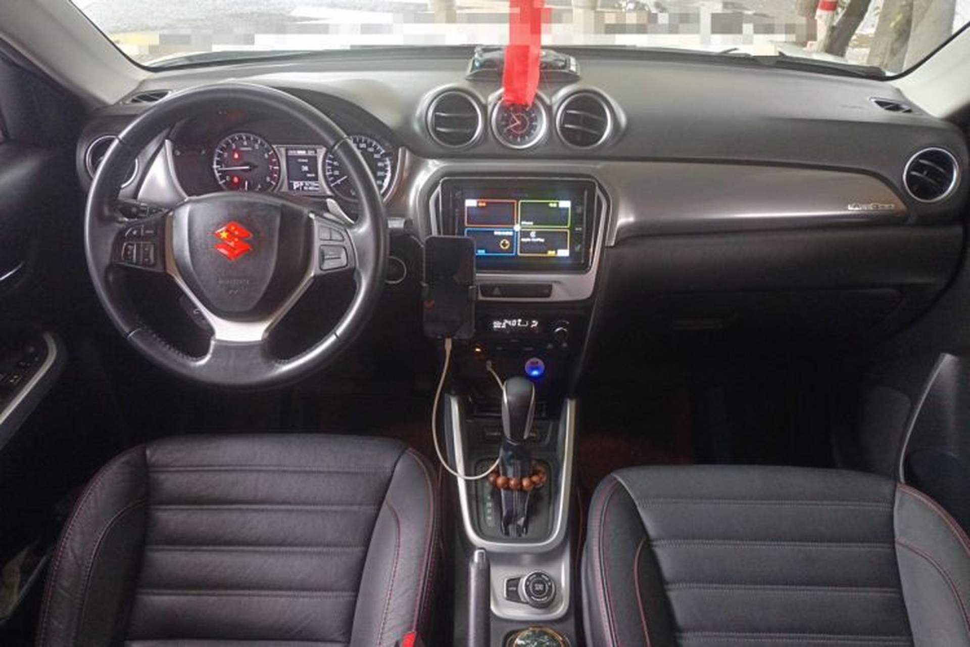 Used Suzuki Vitara 2016 1.4T Automatic 4x4 Flagship Model Center Console