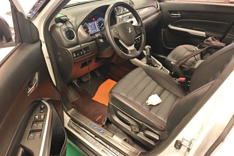 Used Suzuki Vitara 2016 1.4T Automatic Two-Wheel Drive Luxury Version Driver Seat