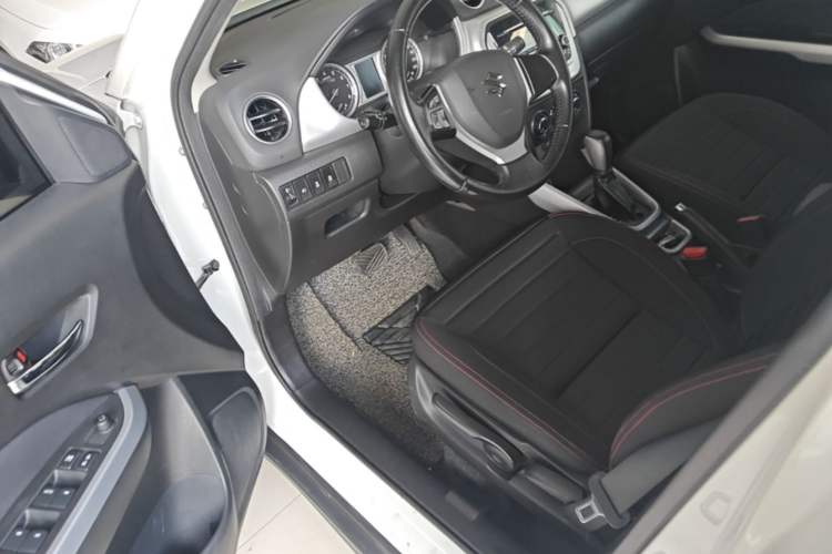 Used Suzuki Vitara 2016 1.4T Automatic Two-Wheel Drive Elite Model Driver Seat