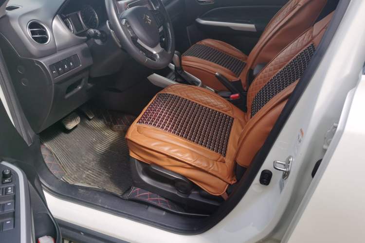 Used Suzuki Vitara 2016 1.4T Automatic Two-Wheel Drive Luxury Version Driver Seat
