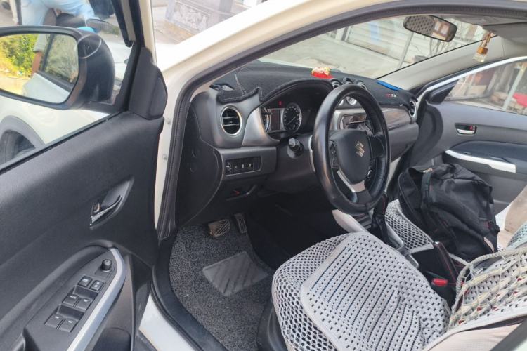 Used Suzuki Vitara 2016 1.4T Automatic Two-Wheel Drive Elite Model Driver Seat