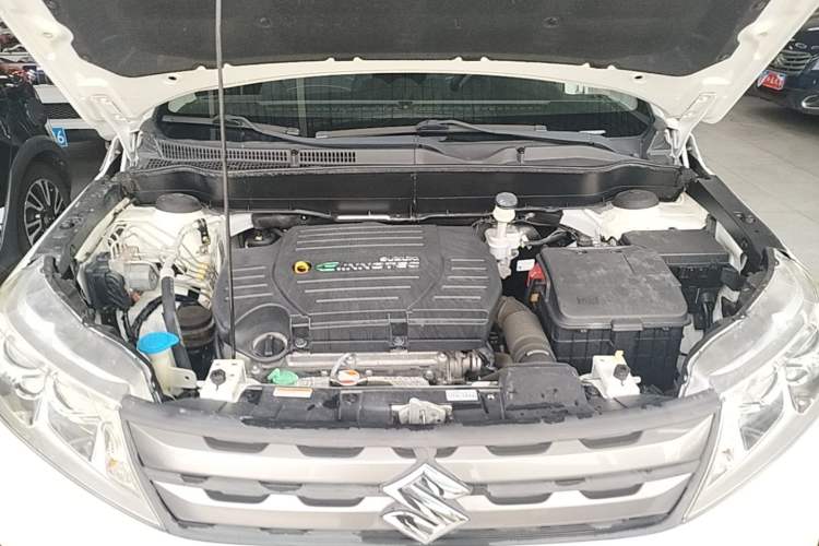 Used Suzuki Vitara 2016 1.6L Manual Two-Wheel Drive Entry-Level Trim Engine Bay