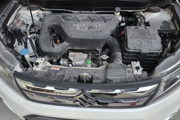 Used Suzuki Vitara 2016 1.4T Automatic Two-Wheel Drive Luxury Version Engine Bay