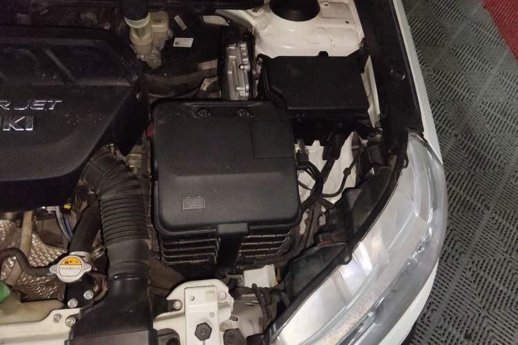 Used Suzuki Vitara 2016 1.4T Automatic All-Wheel Drive Leading Version Engine Bay Left
