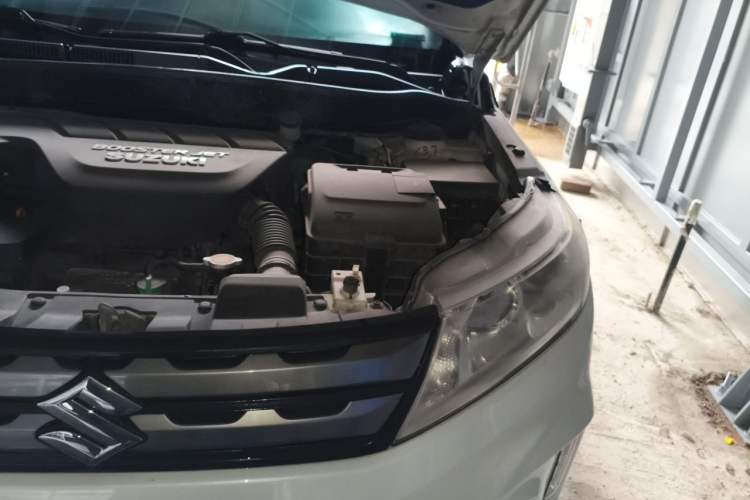 Used Suzuki Vitara 2016 1.4T Automatic Two-Wheel Drive Elite Model Engine Bay Left