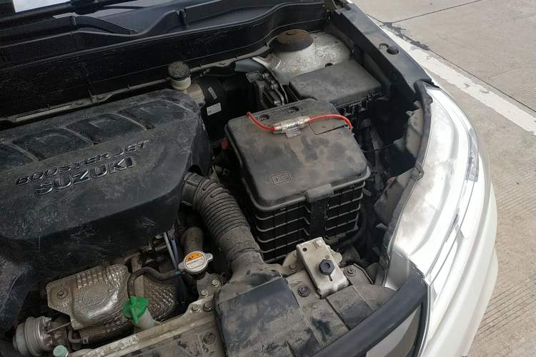 Used Suzuki Vitara 2016 1.4T Automatic Two-Wheel Drive Elite Model Engine Bay Left