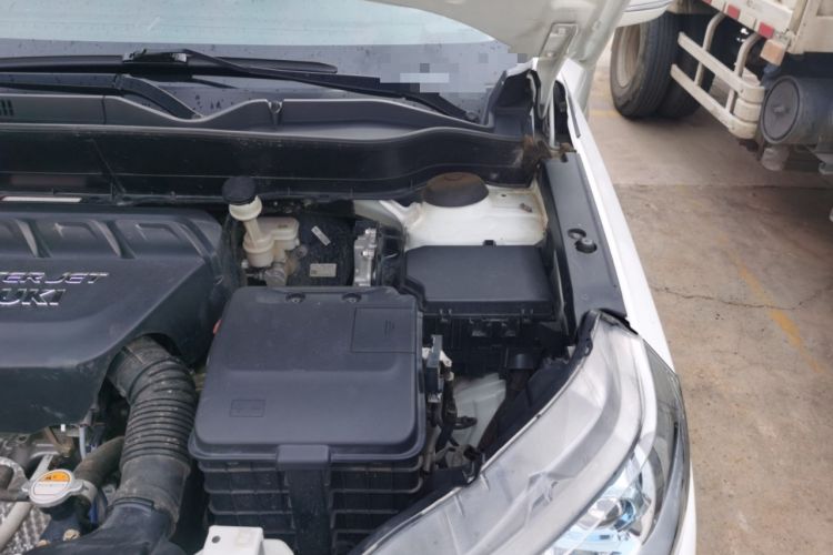 Used Suzuki Vitara 2016 1.4T Automatic Two-Wheel Drive Luxury Version Engine Bay Left
