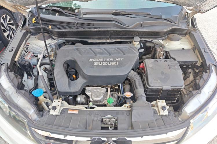 Used Suzuki Vitara 2016 1.4T Automatic Two-Wheel Drive Luxury Version Engine Bay