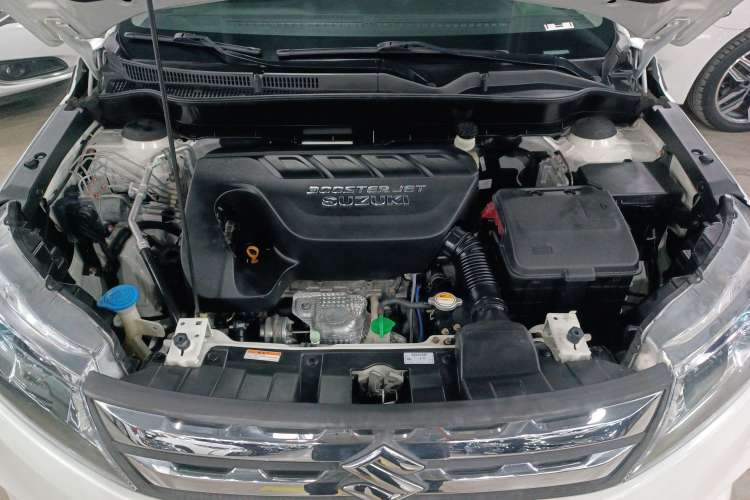 Used Suzuki Vitara 2016 1.4T Automatic Two-Wheel Drive Luxury Version Engine Bay