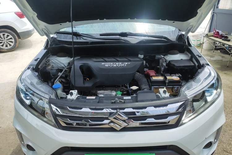 Used Suzuki Vitara 2016 1.4T Automatic Two-Wheel Drive Luxury Version Engine Bay