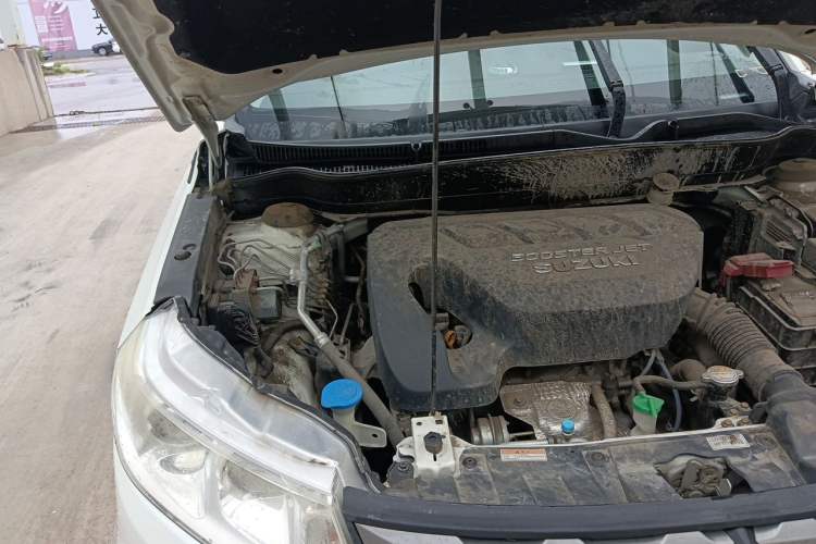 Used Suzuki Vitara 2016 1.4T Automatic Two-Wheel Drive Elite Model Engine Bay Right